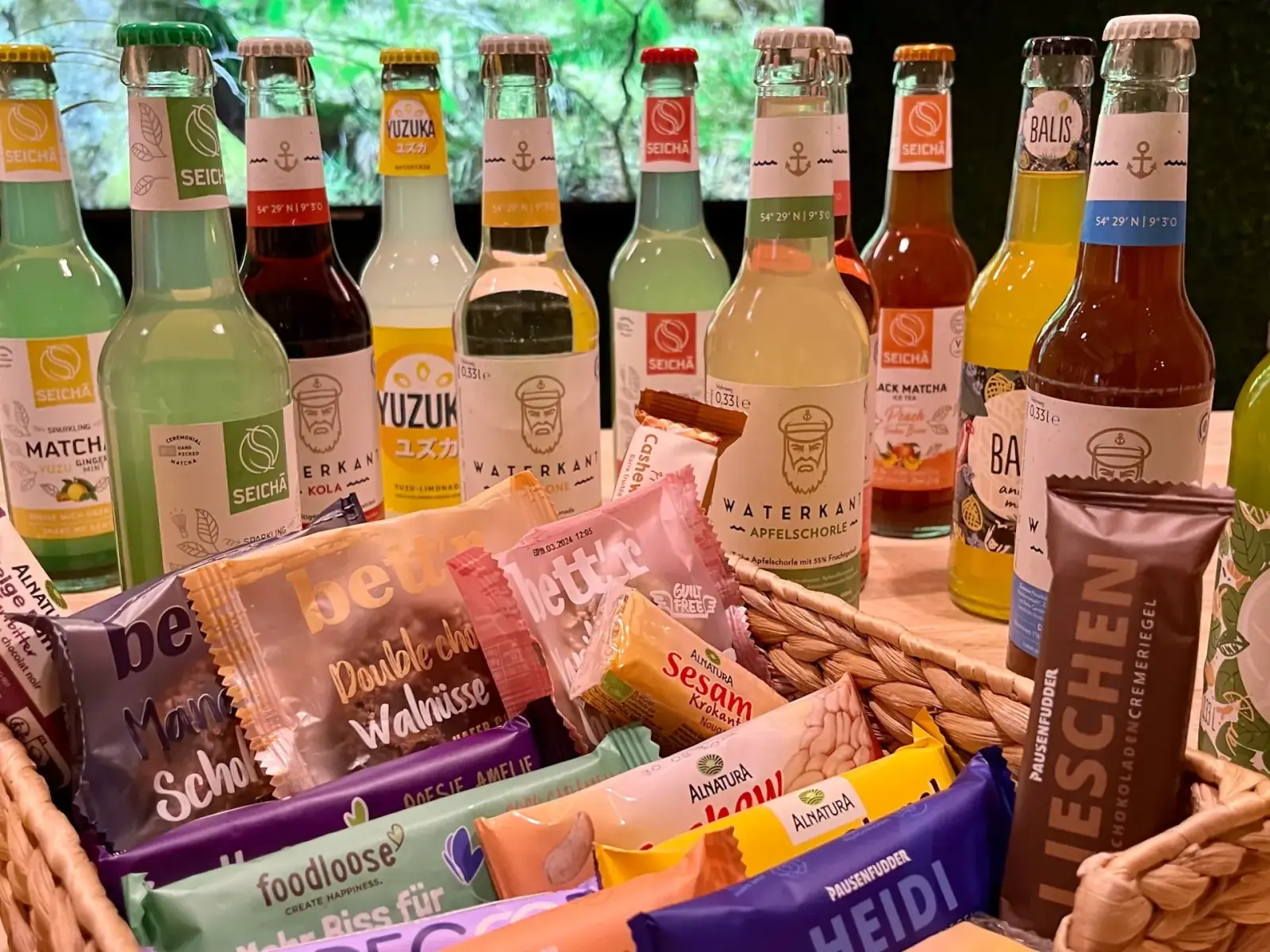 Greenhouse – Auswahl an Hamburger Softdrinks und Bio-Snacks im Greenhouse – kleiner Pausenmoment
